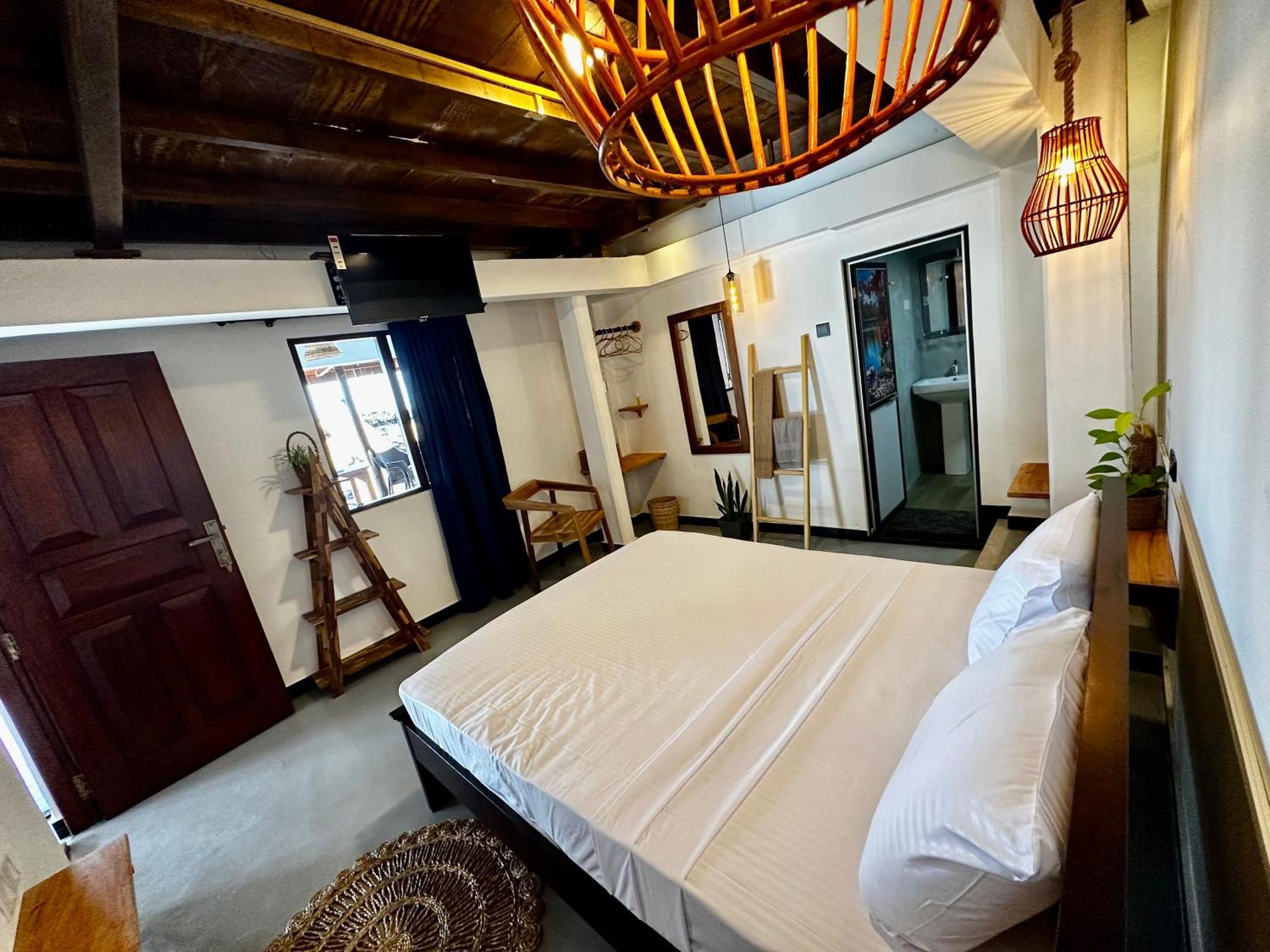 Surf Dom Hotel And Restaurant Ahangama Exteriér fotografie