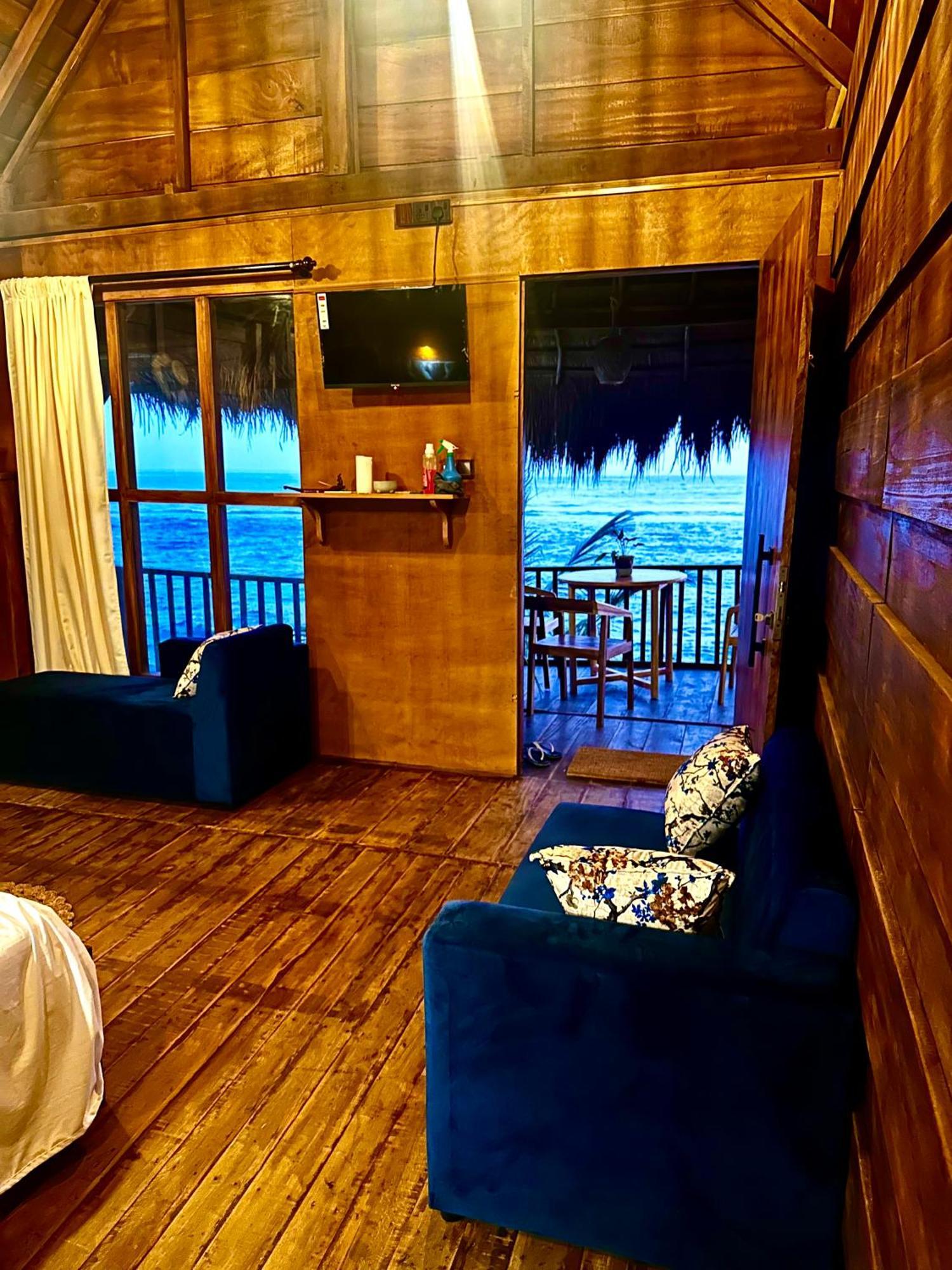 Surf Dom Hotel And Restaurant Ahangama Exteriér fotografie