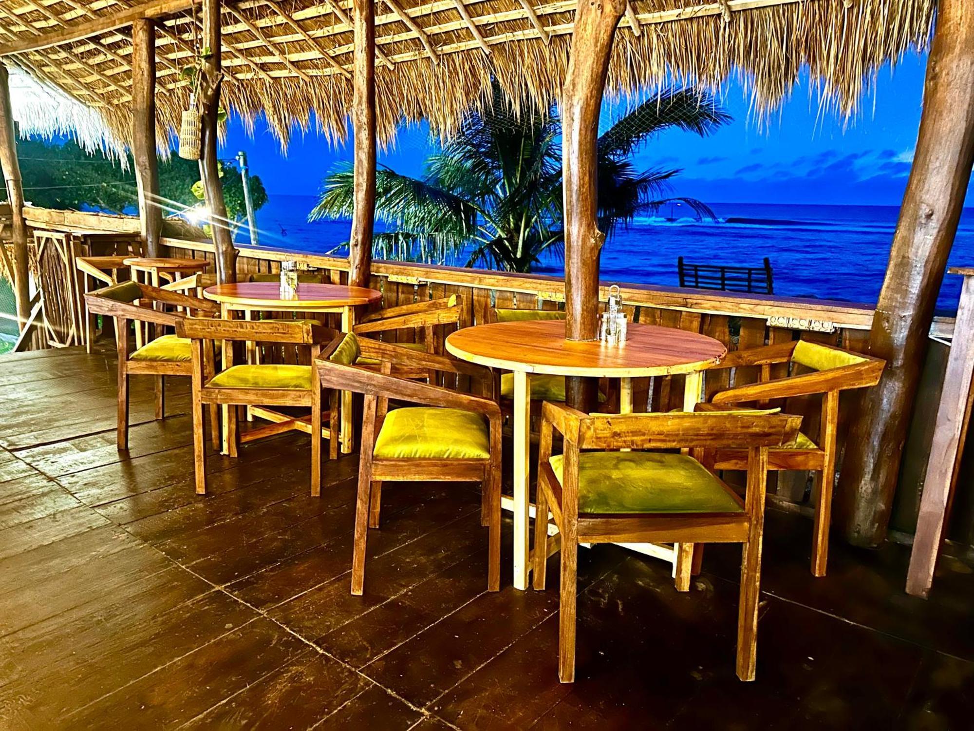 Surf Dom Hotel And Restaurant Ahangama Exteriér fotografie